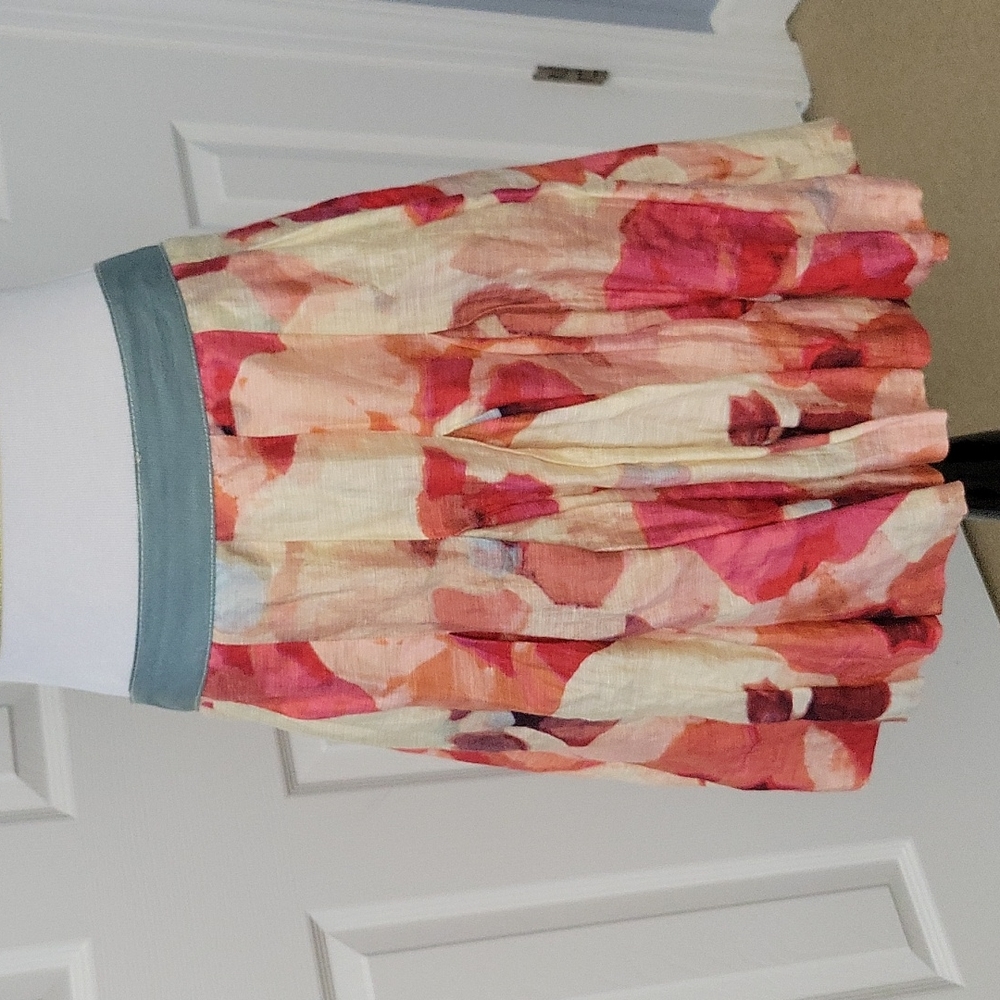 LOFT Size 6 skirt